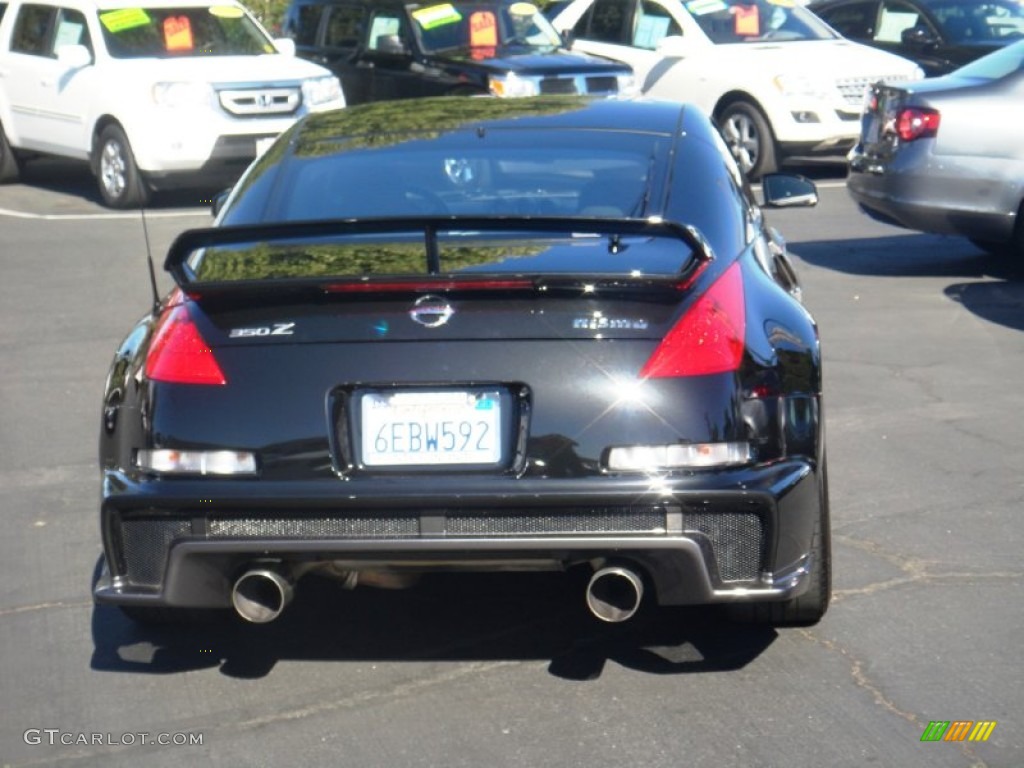 2008 350Z NISMO Coupe - Magnetic Black / NISMO Black/Red photo #11
