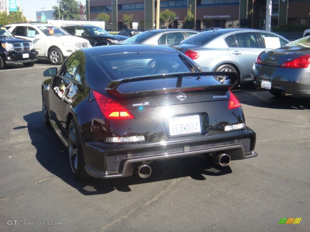 2008 350Z NISMO Coupe - Magnetic Black / NISMO Black/Red photo #12