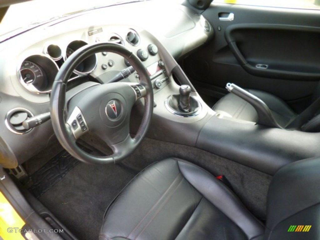 2007 Solstice GXP Roadster - Mean Yellow / Ebony photo #14