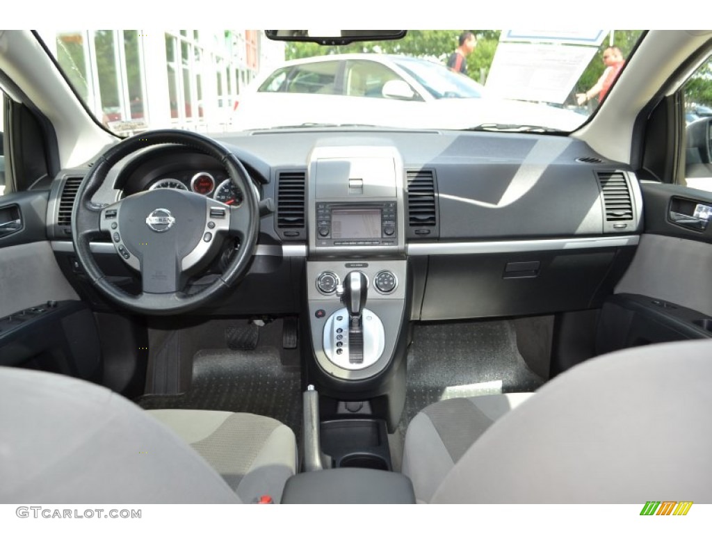 2012 Sentra 2.0 SL - Aspen White / Charcoal photo #14