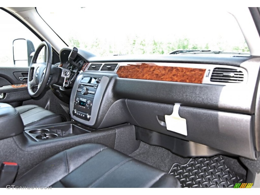 2013 GMC Sierra 2500HD SLT Crew Cab 4x4 Ebony Dashboard Photo #81715101