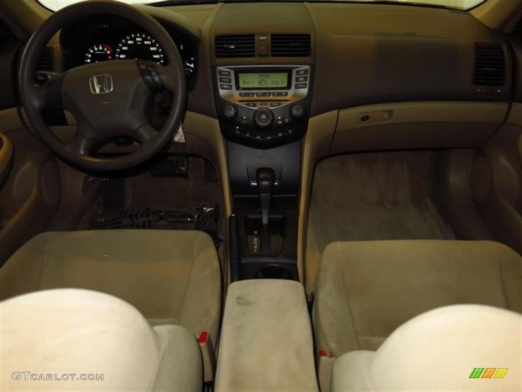 2006 Accord Value Package Sedan - Desert Mist Metallic / Ivory photo #10
