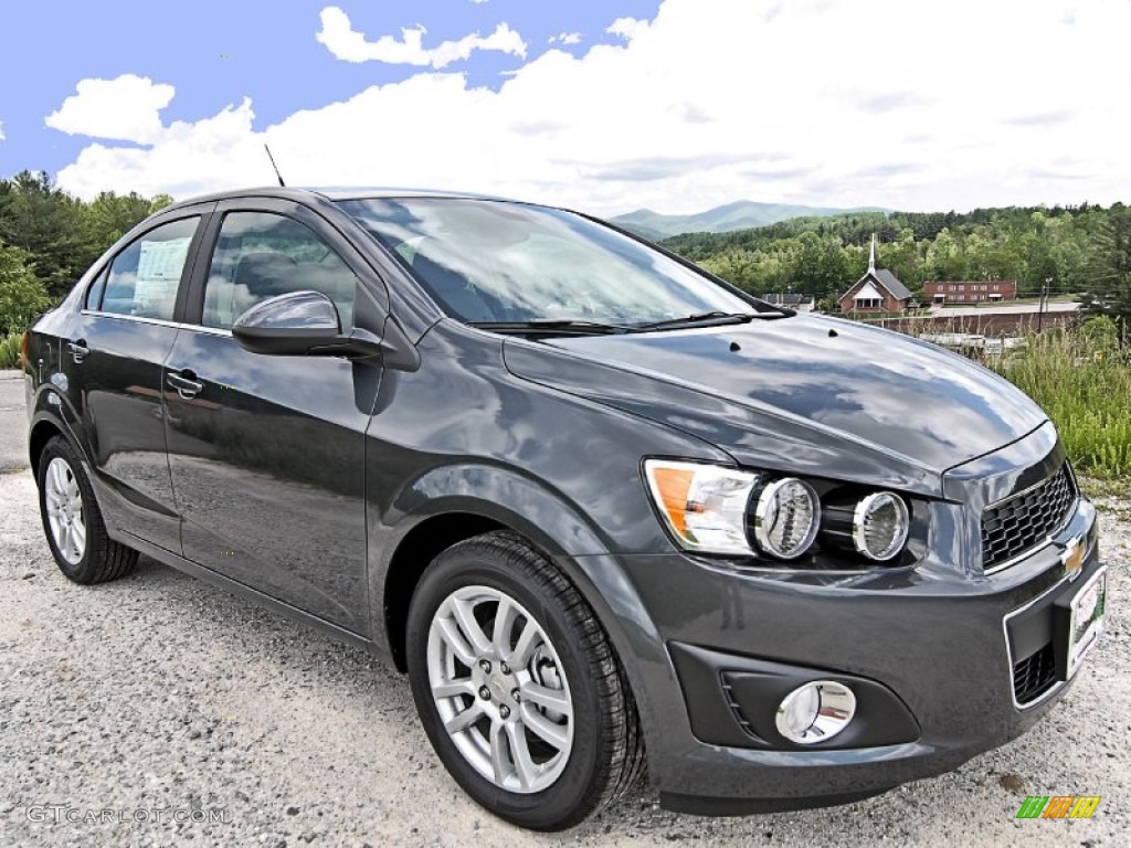 2013 Sonic LT Sedan - Cyber Gray Metallic / Dark Pewter/Dark Titanium photo #2