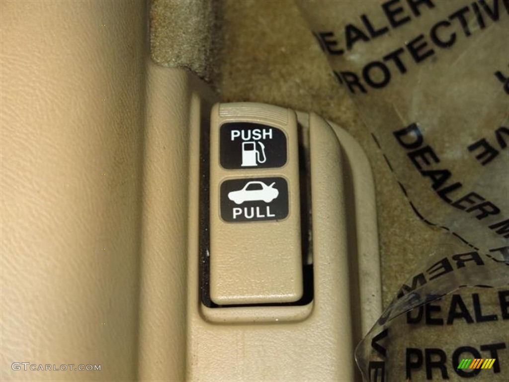 2006 Accord Value Package Sedan - Desert Mist Metallic / Ivory photo #18