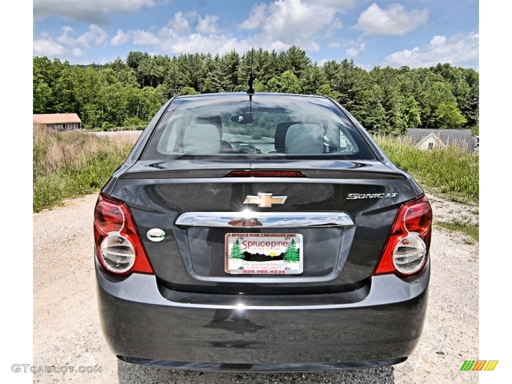2013 Sonic LT Sedan - Cyber Gray Metallic / Dark Pewter/Dark Titanium photo #10