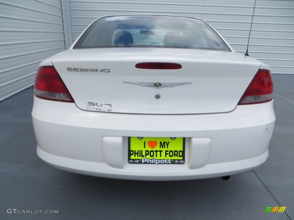 2004 Sebring LX Sedan - Stone White / Dark Slate Gray photo #5