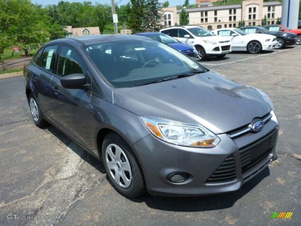 2013 Focus S Sedan - Sterling Gray / Charcoal Black photo #1