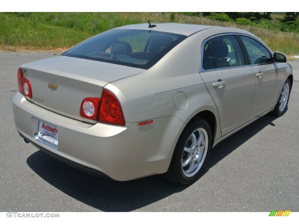 2010 Malibu LT Sedan - Gold Mist Metallic / Ebony photo #5
