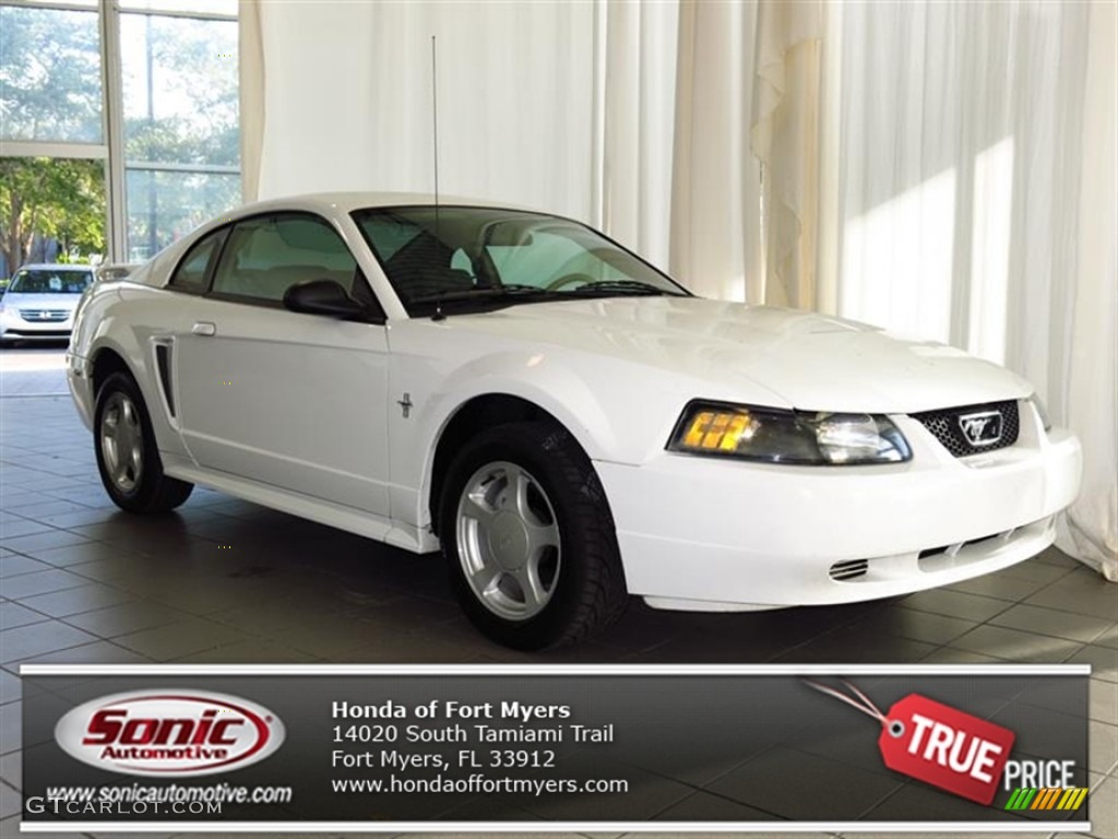 2003 Mustang V6 Coupe - Oxford White / Dark Charcoal/Medium Parchment photo #1