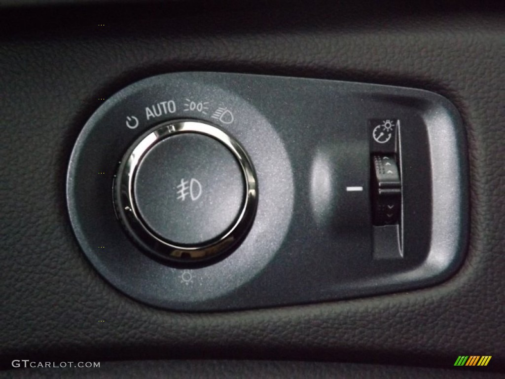 2013 Cadillac SRX Premium FWD Controls Photo #81719812