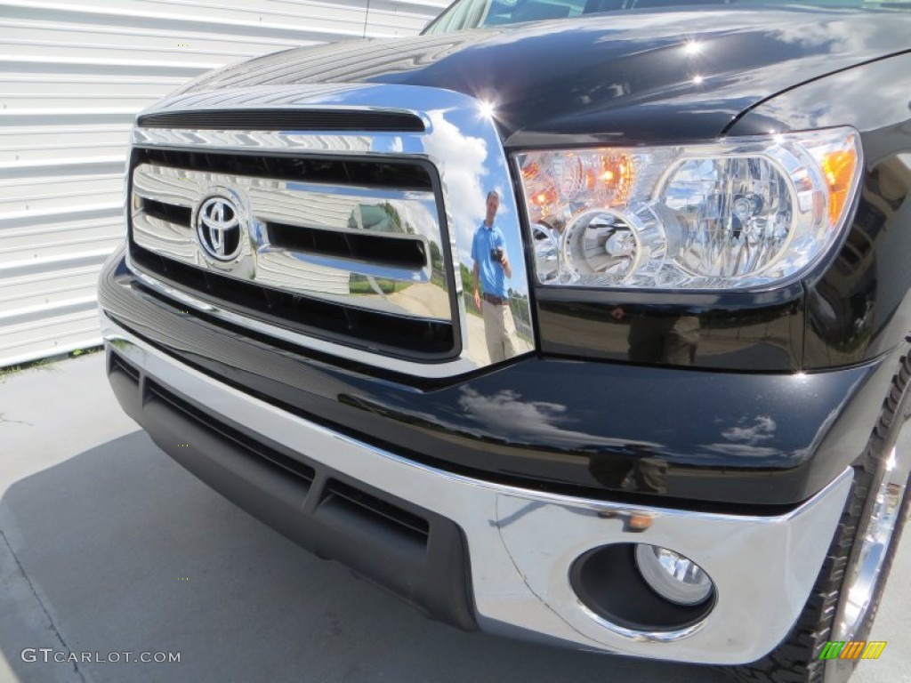 2013 Tundra TSS CrewMax 4x4 - Black / Graphite photo #10