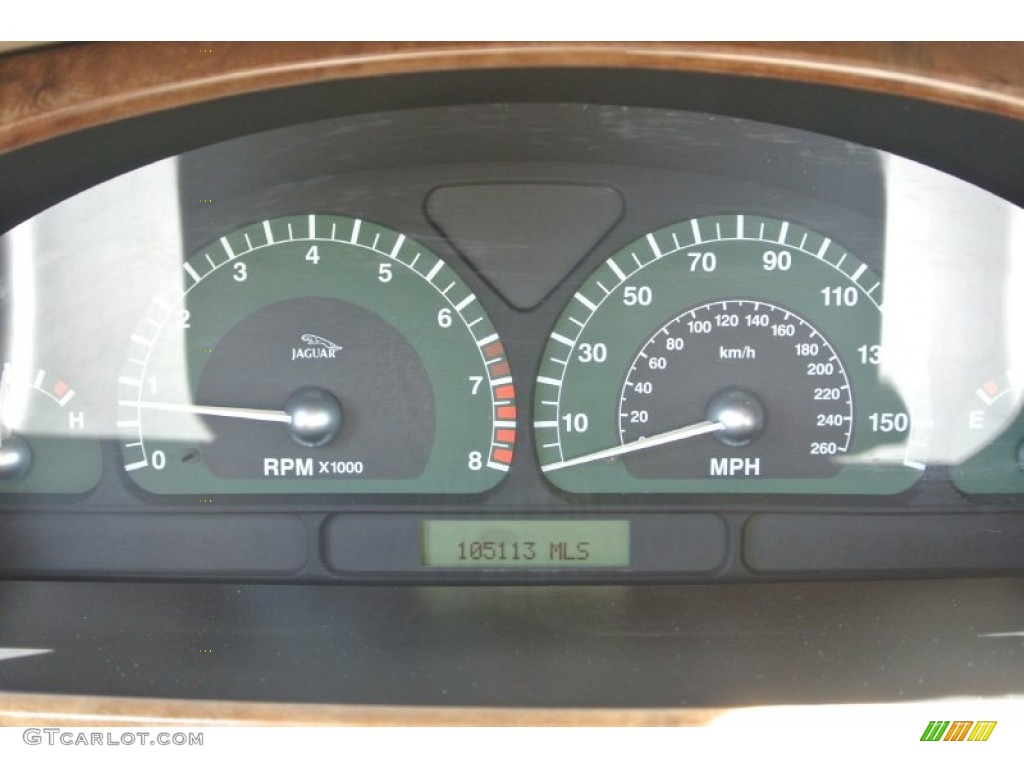 2003 Jaguar S-Type 3.0 Controls Photo #81720348