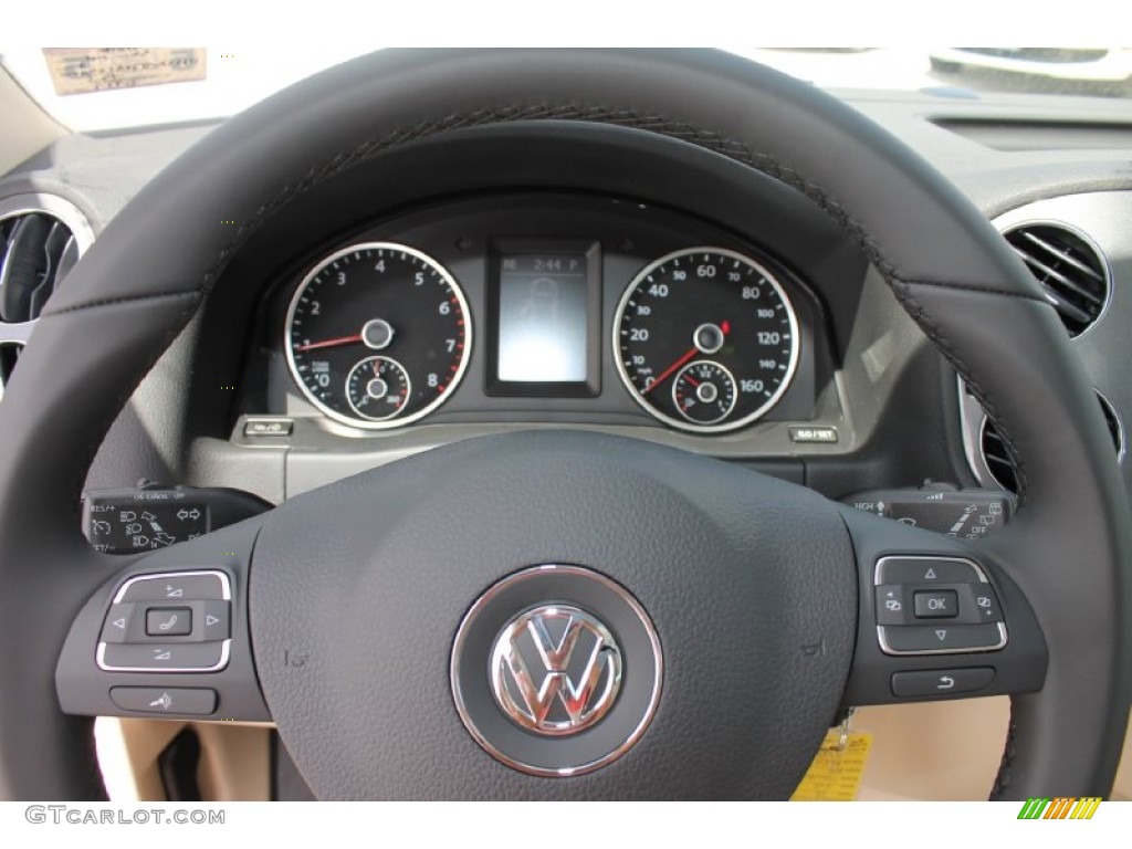 2013 Tiguan SEL - Night Blue Metallic / Beige photo #20