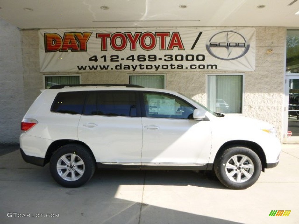 2013 Highlander SE 4WD - Blizzard White Pearl / Sand Beige photo #1