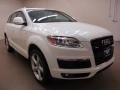 Calla White 2009 Audi Q7 3.0 TDI quattro