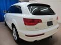 Calla White - Q7 3.0 TDI quattro Photo No. 5