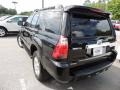Black - 4Runner SR5 Photo No. 16