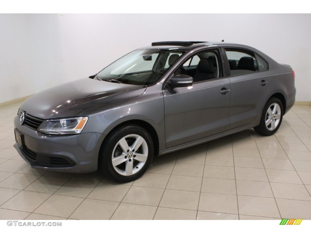 Platinum Gray Metallic 2011 Volkswagen Jetta TDI Sedan Exterior Photo #81731603