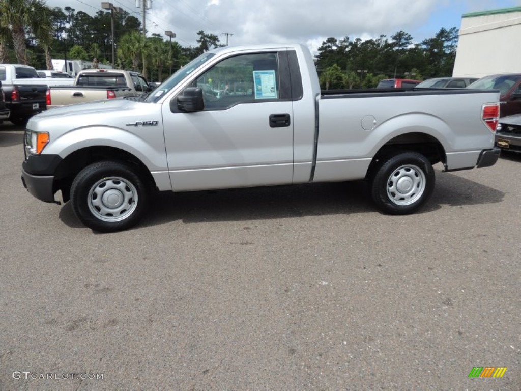 2010 F150 XL Regular Cab - Ingot Silver Metallic / Medium Stone photo #2