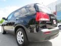 Ebony Black - Sorento LX Photo No. 3