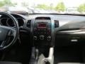Ebony Black - Sorento LX Photo No. 18