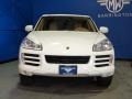 Sand White - Cayenne Tiptronic Photo No. 2