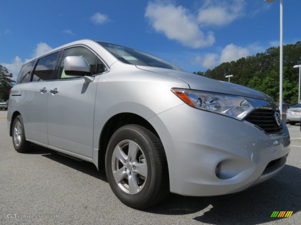 2013 Nissan Quest 3.5 SV Exterior Photos
