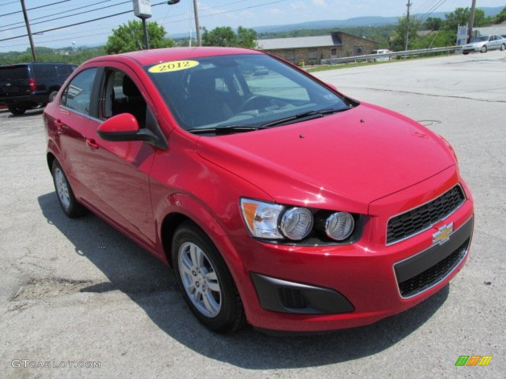 2012 Sonic LT Sedan - Victory Red / Jet Black/Dark Titanium photo #9