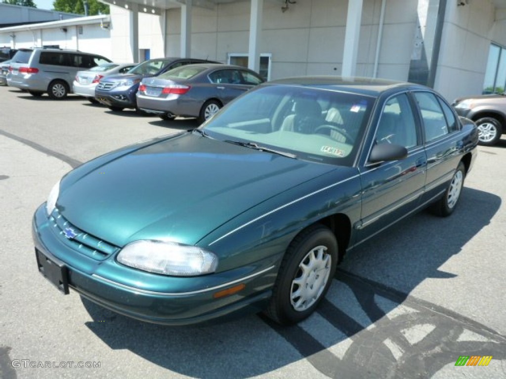 Dark Jade Green Metallic 2001 Chevrolet Lumina Sedan Exterior Photo #81735303