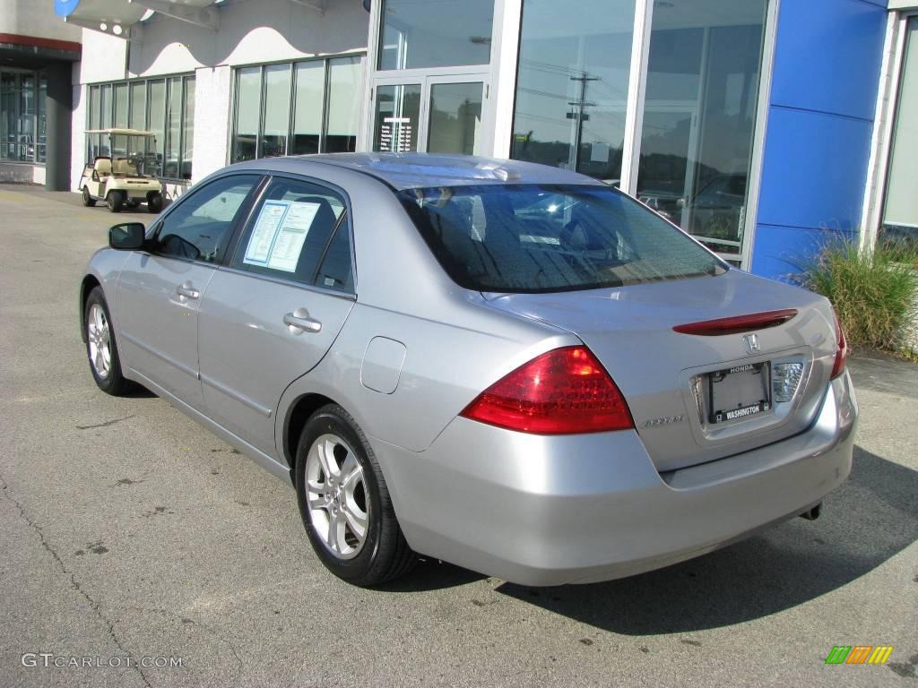 2006 Accord EX-L Sedan - Alabaster Silver Metallic / Black photo #4