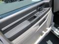 Stone White - Grand Caravan SXT Photo No. 12