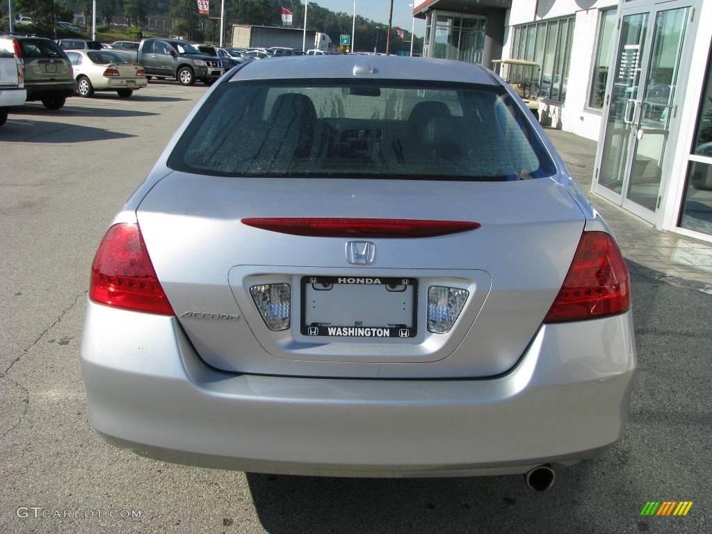 2006 Accord EX-L Sedan - Alabaster Silver Metallic / Black photo #5