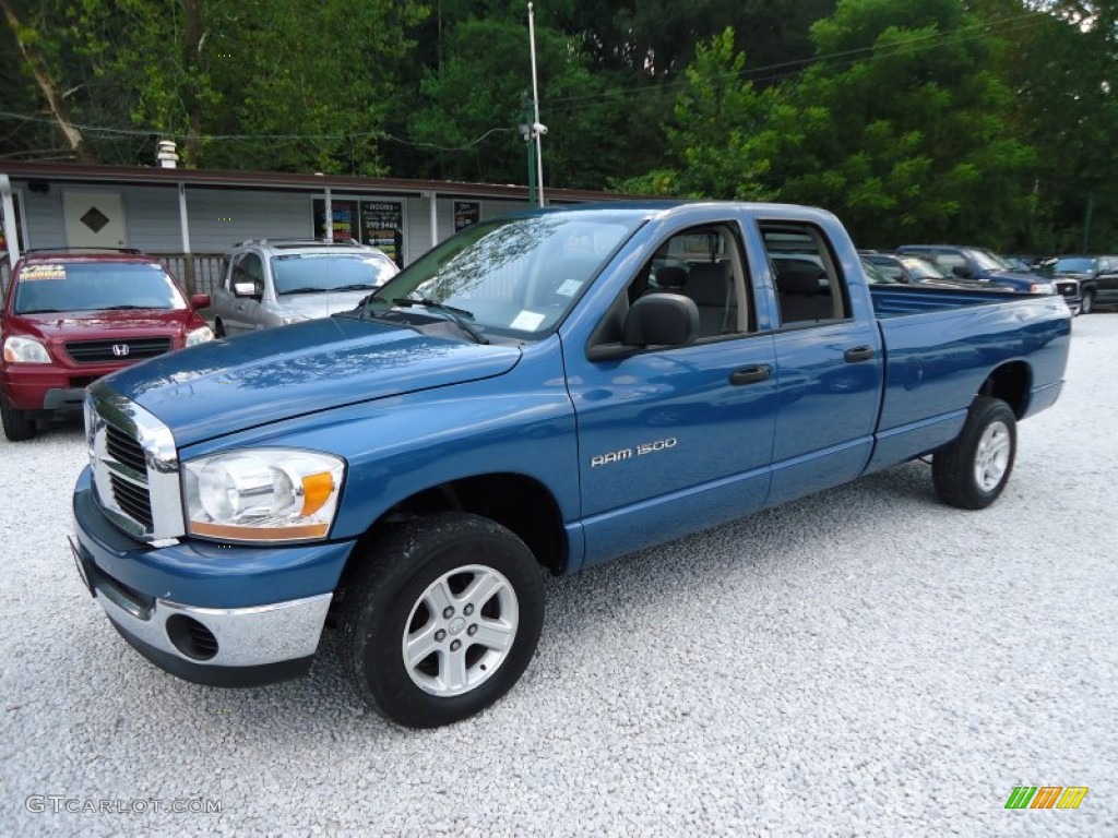 2006 Ram 1500 SLT Quad Cab 4x4 - Atlantic Blue Pearl / Medium Slate Gray photo #11