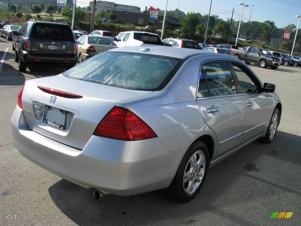 2006 Accord EX-L Sedan - Alabaster Silver Metallic / Black photo #6