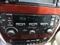 2007 Linen Gold Metallic Chrysler Town & Country Limited  photo #24