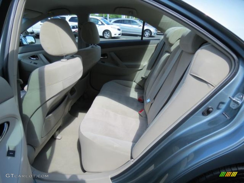 2010 Camry LE - Aloe Green Metallic / Bisque photo #6