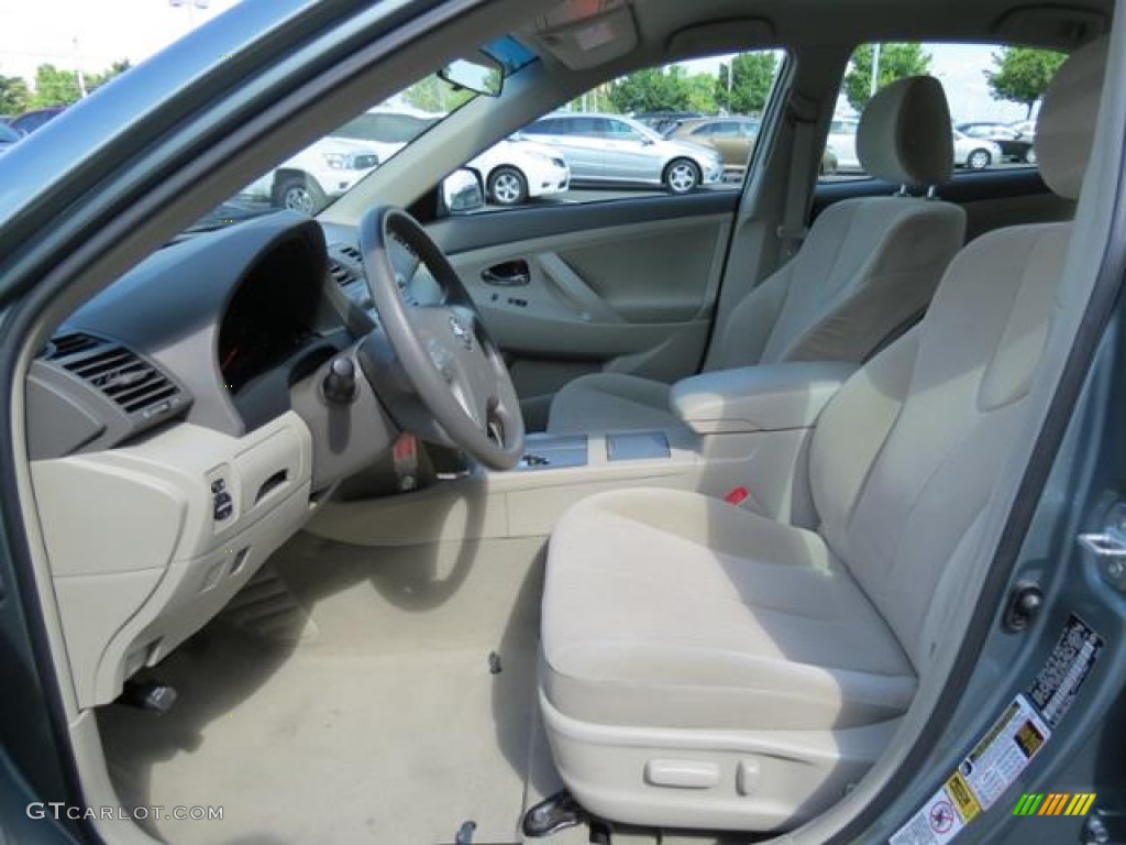 2010 Camry LE - Aloe Green Metallic / Bisque photo #8