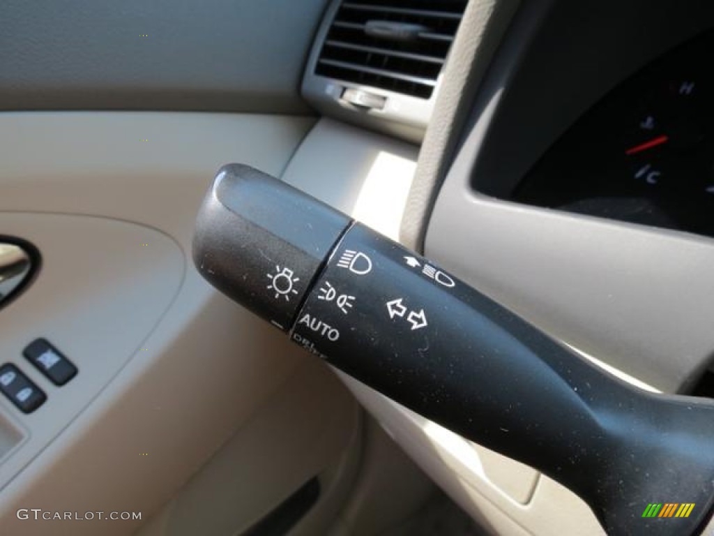 2010 Camry LE - Aloe Green Metallic / Bisque photo #17