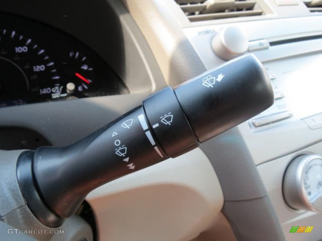 2010 Camry LE - Aloe Green Metallic / Bisque photo #18