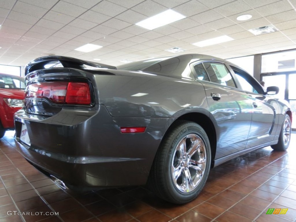 2013 Charger SE - Granite Crystal / Black photo #6