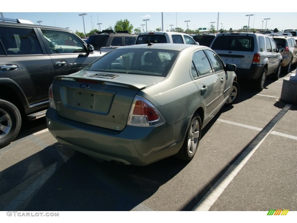 2008 Fusion SE - Moss Green Metallic / Charcoal Black photo #2