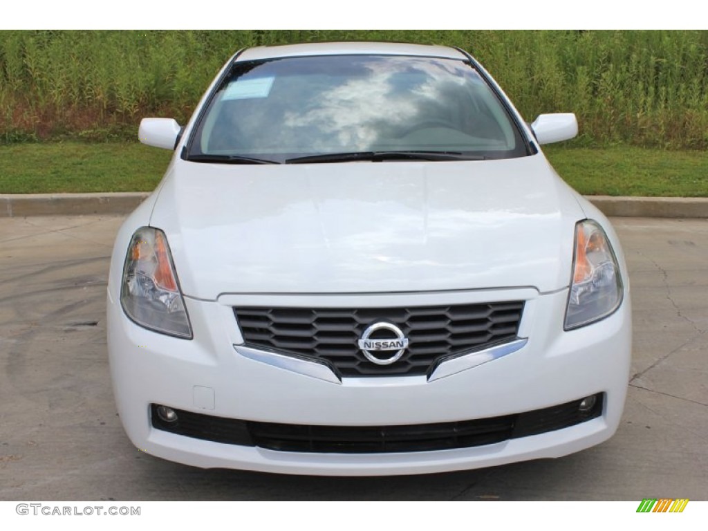 2008 Altima 2.5 S Coupe - Winter Frost Pearl / Blond photo #28