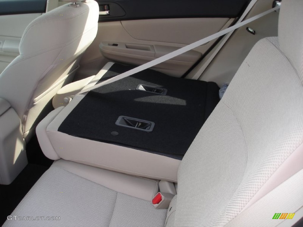 2013 XV Crosstrek 2.0 Premium - Crystal Black Silica / Ivory photo #3