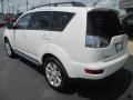 Diamond White Pearl - Outlander SE Photo No. 6