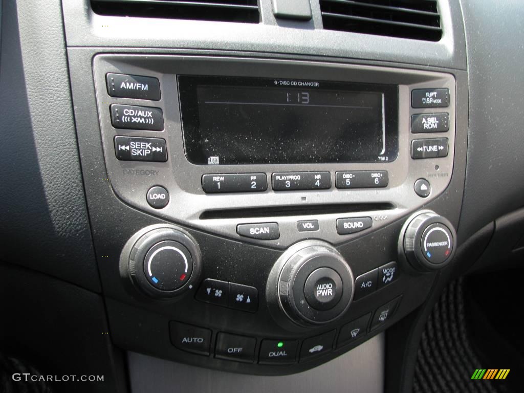 2006 Accord EX-L V6 Sedan - Carbon Bronze Pearl / Black photo #17