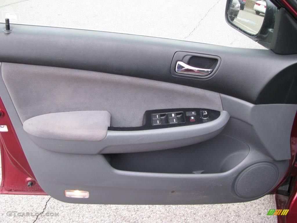 2006 Accord SE Sedan - Redondo Red Pearl / Gray photo #11