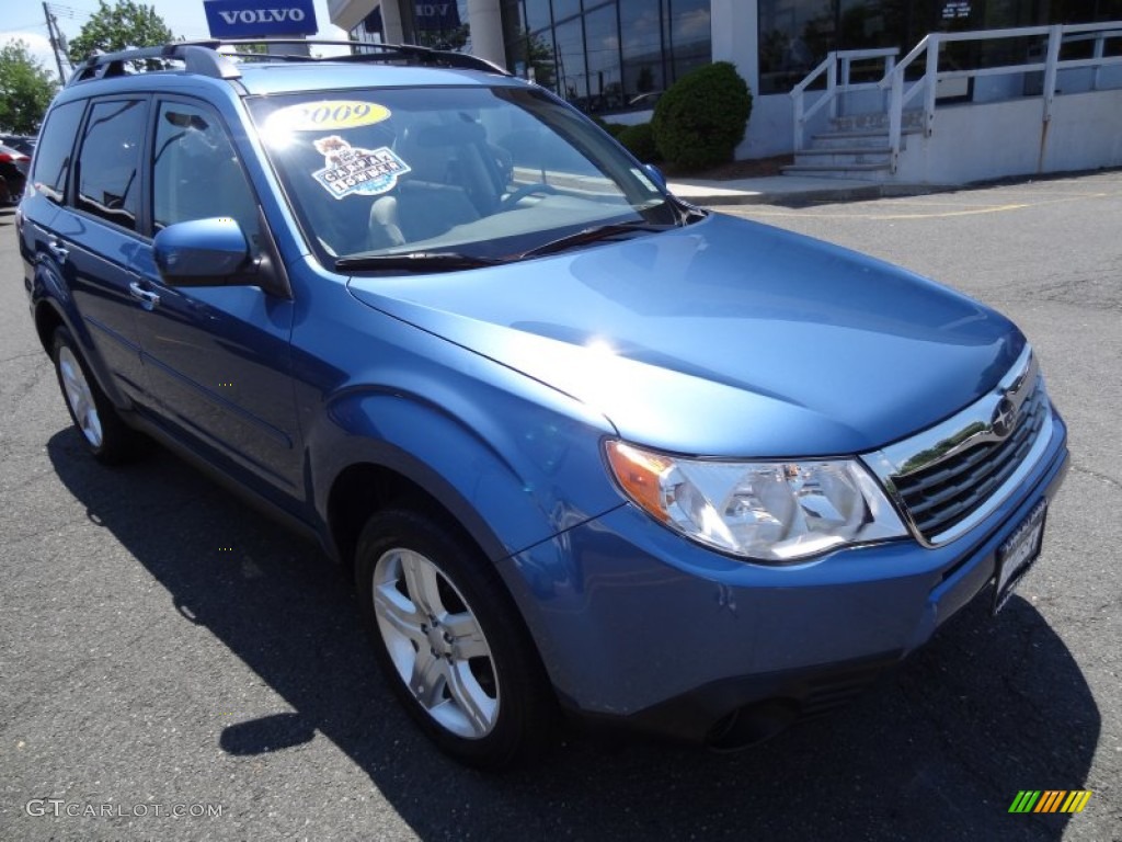 2009 Forester 2.5 X Premium - Newport Blue Pearl / Platinum photo #1