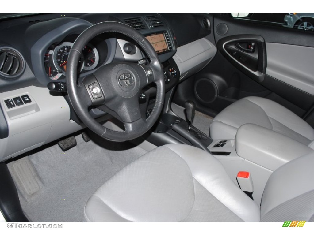 2010 RAV4 Limited V6 - Classic Silver Metallic / Ash Gray photo #15