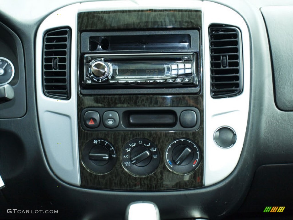 2007 Mercury Mariner Luxury Controls Photo #81754265