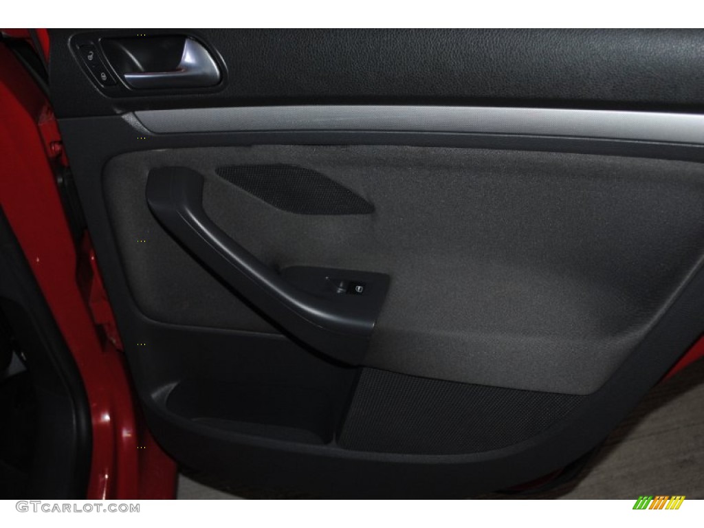 2007 Jetta 2.5 Sedan - Salsa Red / Anthracite photo #33
